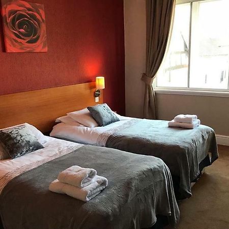 The Bear Inn Hodnet Bagian luar foto